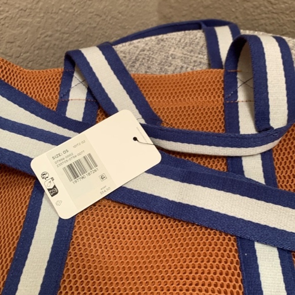 🔹NEW....LEVI’S MESH ICON TOTE.., - Picture 7 of 7